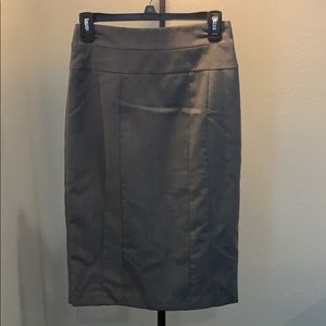 Gray pencil skirt